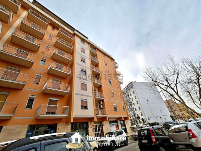 Appartamento in vendita di 156 m² in Via San Vincenzo de Paoli, 29