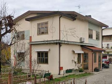 Appartamento in vendita di 156 m² in Via Rossignago, 112