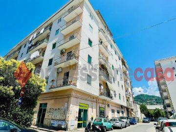 Appartamento in vendita di 156 m² in Via Vincenzo Padula