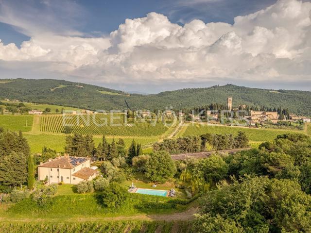 Appartamento in vendita di 156 m² in Strada di Greve