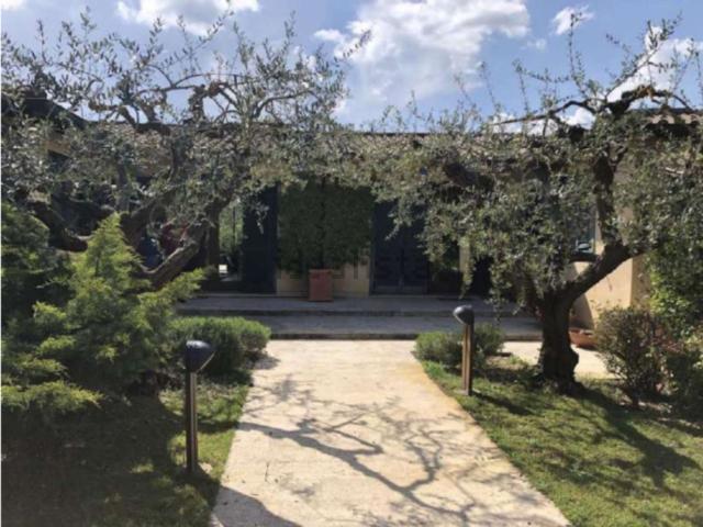 Appartamento in vendita di 156 m² in Strada Provinciale 83