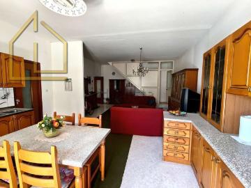 Appartamento in vendita di 157 m²