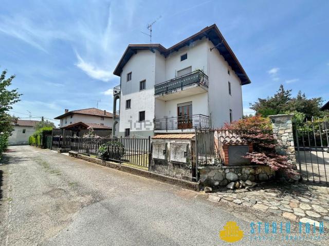 Appartamento in vendita di 157 m² in Via per Sala, 4