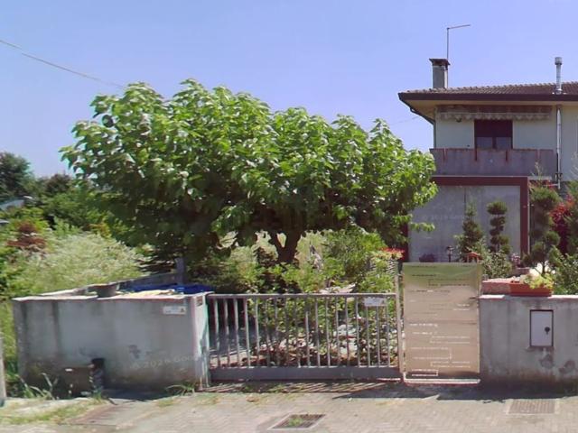 Appartamento in vendita di 157 m² in Via Avenali