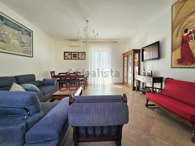 Appartamento in vendita di 157 m² in Via Lazzari, 19