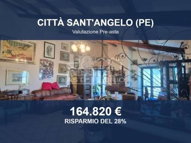 Appartamento in vendita di 157 m² in Via Moscarola