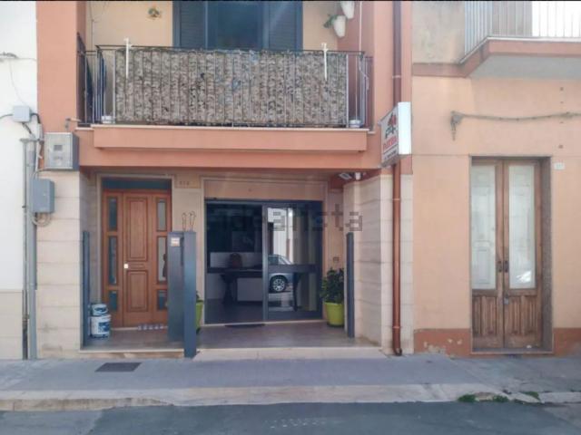 Appartamento in vendita di 157 m² in Via Magenta