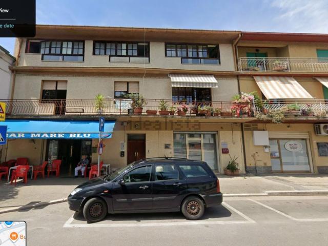 Appartamento in vendita di 157 m² in Via Marina