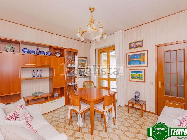 Appartamento in vendita di 157 m² in Via Mentana