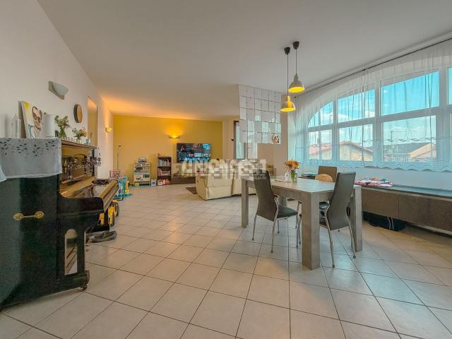Appartamento in vendita di 157 m² in Via San Cristoforo M. &apos , 2