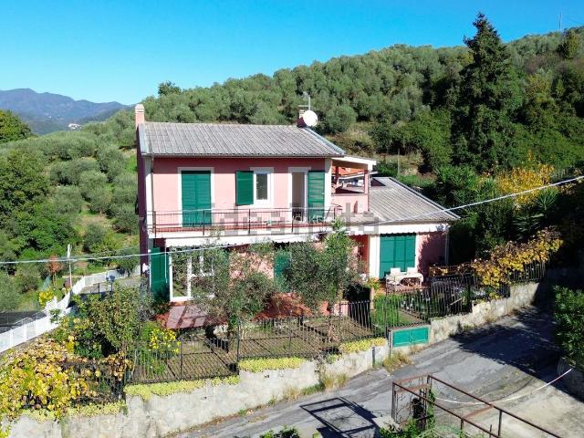 Appartamento in vendita di 157 m² in Via Suea, 75
