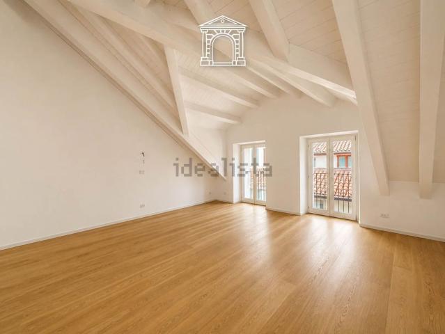 Appartamento in vendita di 157 m² in Via Valdirivo, 9