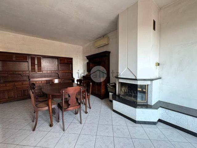 Appartamento in vendita di 157 m² in Vicolo Ariazzolo, 1