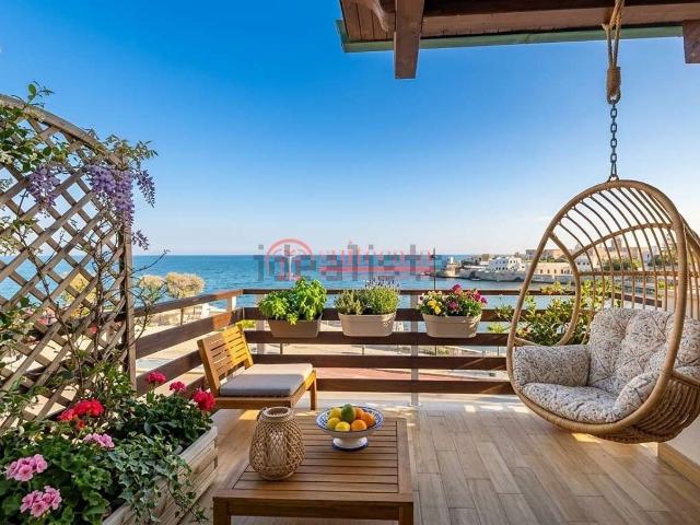 Appartamento in vendita di 157 m² in Lungomare Cristoforo Colombo