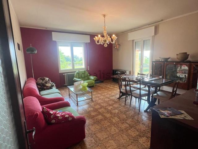 Appartamento in vendita di 158 m² in Traversa II Villaggio Geroldi