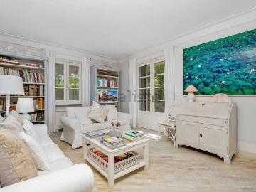 Appartamento in vendita di 158 m² in Via Colombo, 28