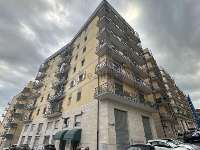Appartamento in vendita di 158 m² in Via Cesare Sinopoli, 5
