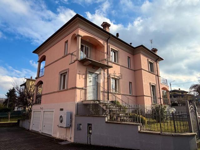 Appartamento in vendita di 158 m² in Via Boiolo