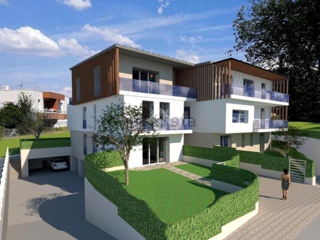 Appartamento in vendita di 136 m² in Via Goti