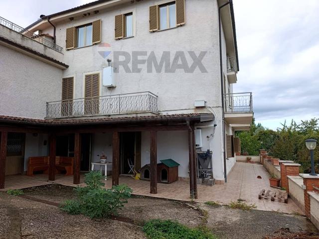 Appartamento in vendita di 158 m² in Via Giovanni Tinto, 34