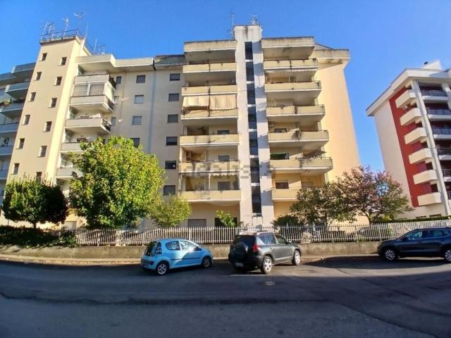 Appartamento in vendita di 158 m² in Via Gregorio Lamanna, 19