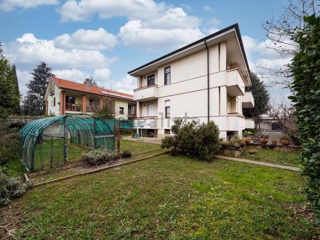 Appartamento in vendita di 158 m² in Via Monte Santo, 5