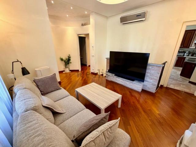 Appartamento in vendita di 158 m² in Via Montebello