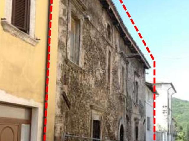Appartamento in vendita di 158 m² in Via Nazionale