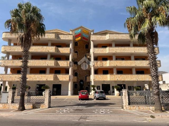 Appartamento in vendita di 158 m² in Via Napoli, 164