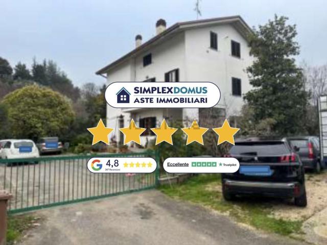 Appartamento in vendita di 158 m² in Via Piemonte