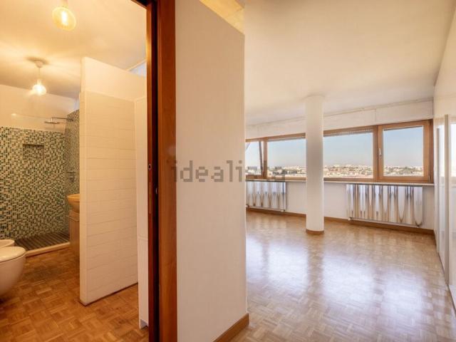Appartamento in vendita di 158 m² in Via Pietro Mascagni