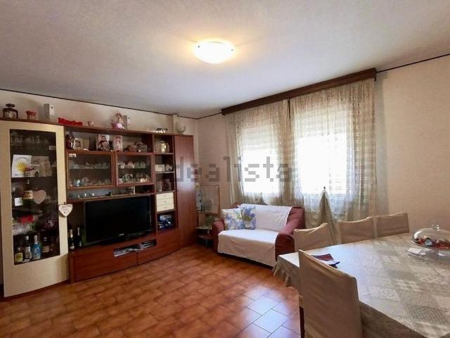 Appartamento in vendita di 158 m² in Via Rivella