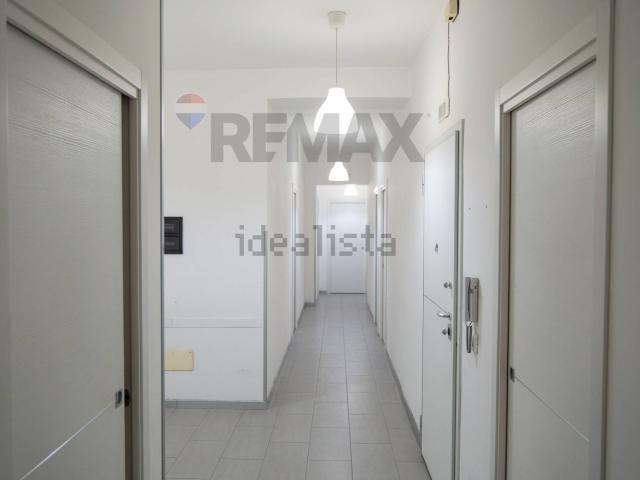 Appartamento in vendita di 158 m² in Via Tevere, 161