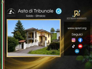 Appartamento in vendita di 158 m² in Via Umberto I, 3