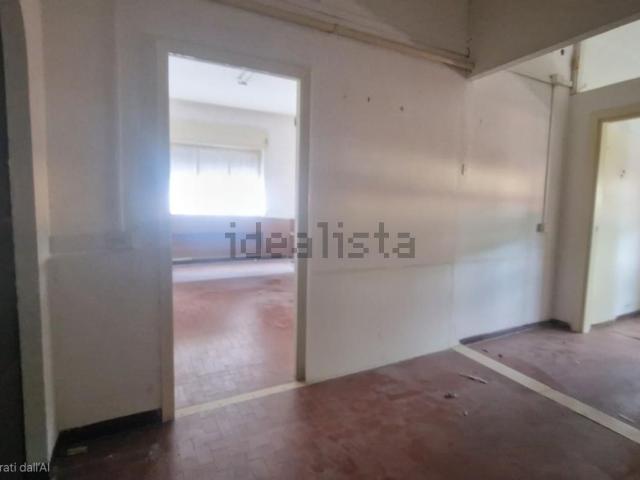 Appartamento in vendita di 158 m² in Via VII Luglio, 54033