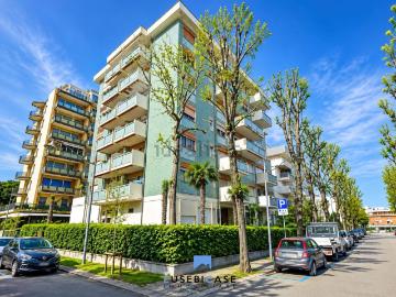 Appartamento in vendita di 158 m² in Viale Giovanni Battista Ramusio, 8