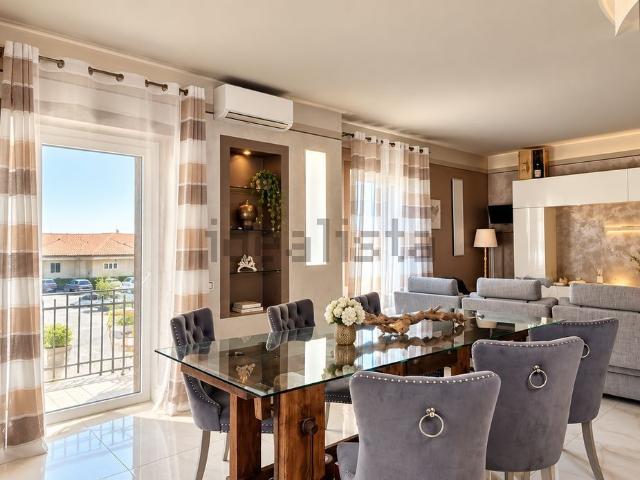 Appartamento in vendita di 158 m² in Corso Giacomo Matteotti, 14