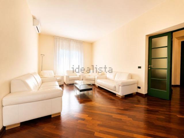 Appartamento in vendita di 158 m² in Piazza della Stazione