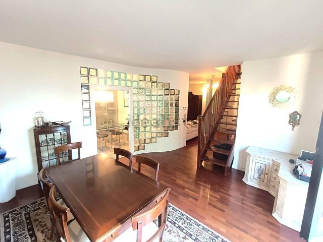 Appartamento in vendita di 159 m²