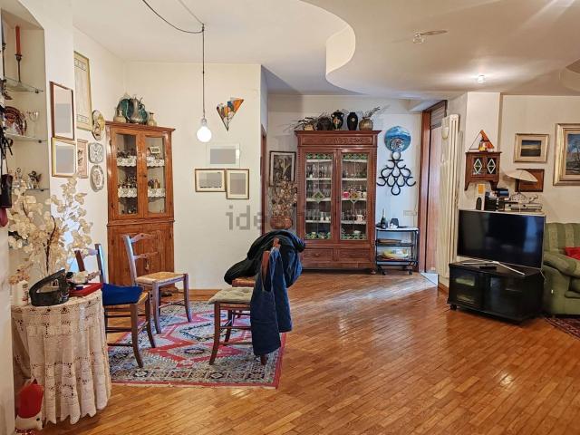 Appartamento in vendita di 159 m²