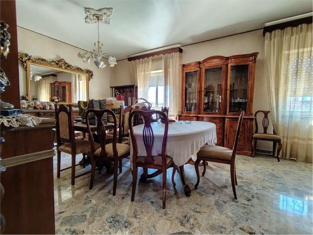 Appartamento in vendita di 159 m² in Via Agostino Fillioley, 1