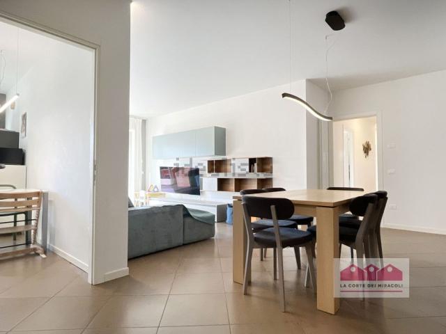 Appartamento in vendita di 159 m² in Via Arrigo Boito