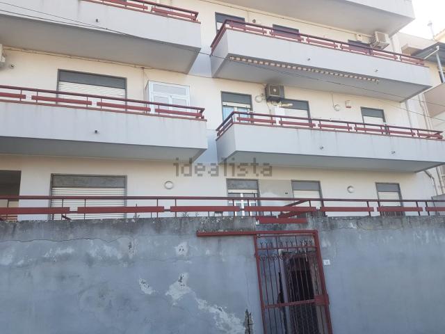 Appartamento in vendita di 159 m² in Via Bartolo Cattafi, 16