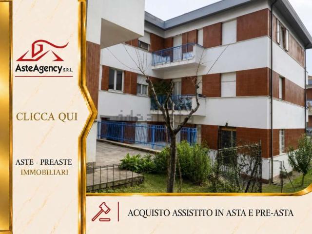 Appartamento in vendita di 159 m² in Via Beato Girolamo Gherarducci, 16