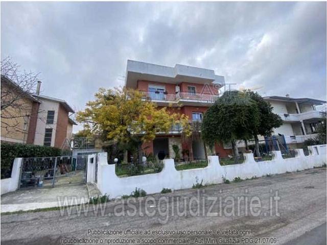Appartamento in vendita di 159 m² in Via Braga, 6