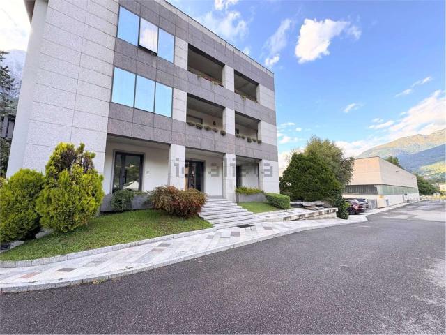 Appartamento in vendita di 159 m² in Via Brendibusio, 2
