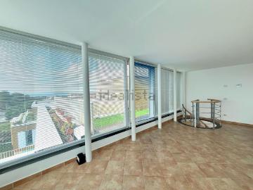 Appartamento in vendita di 159 m² in Via dei Porcari