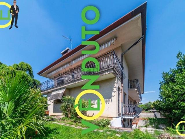Appartamento in vendita di 159 m² in Via della Libertà, 82