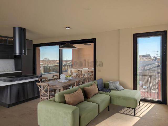 Appartamento in vendita di 159 m² in Via Messedaglia