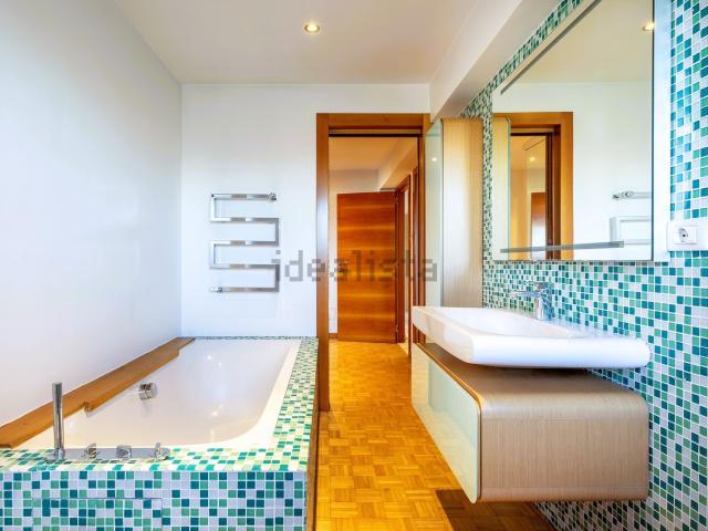 Appartamento in vendita di 159 m² in Via Pietro Mascagni, 138